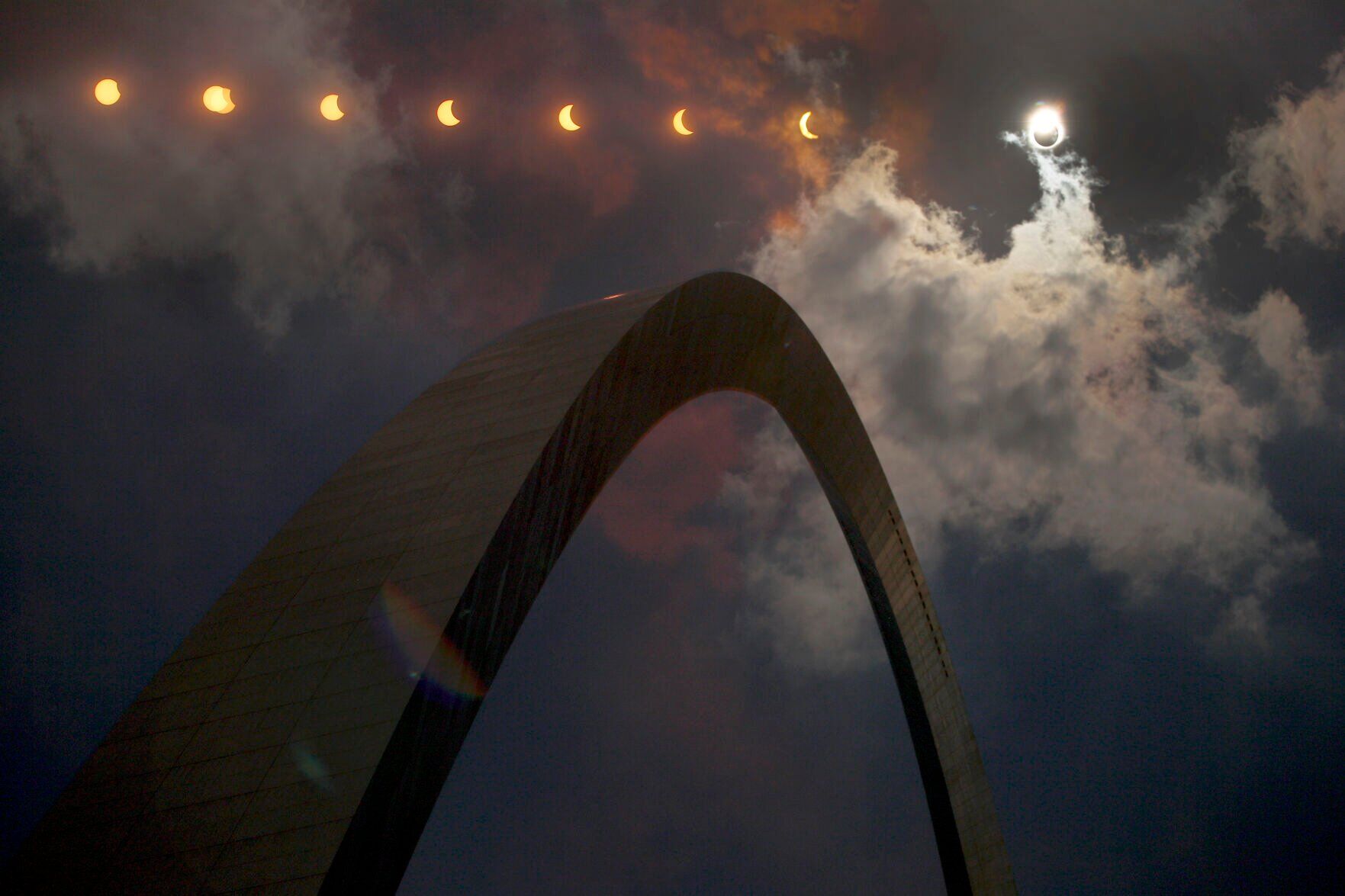 Total Solar Eclipse Photo Gallery